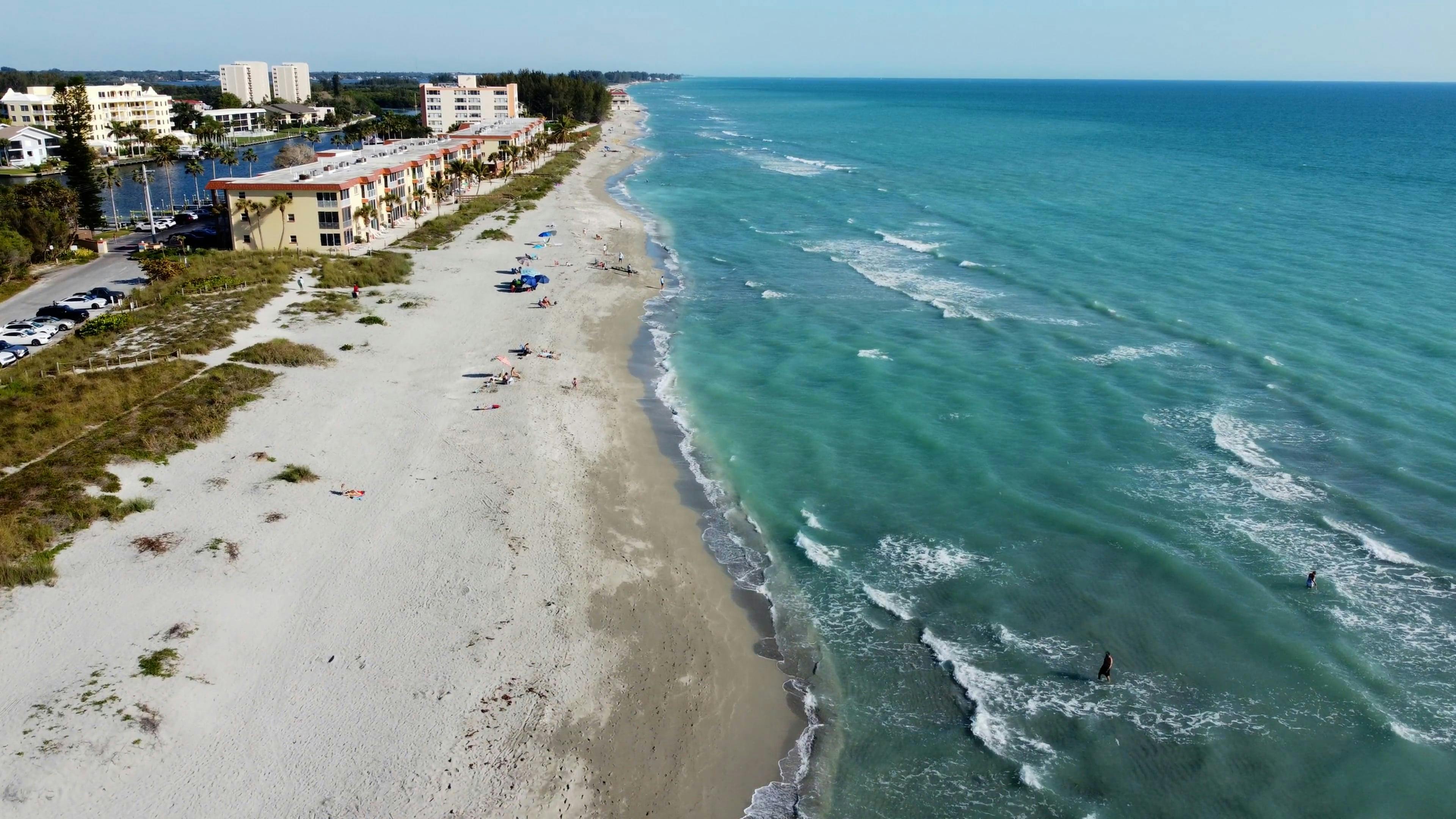 The Best Time to Sell a Florida Waterfront Home